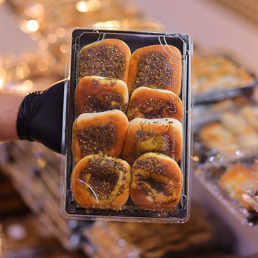Thyme pastry plate