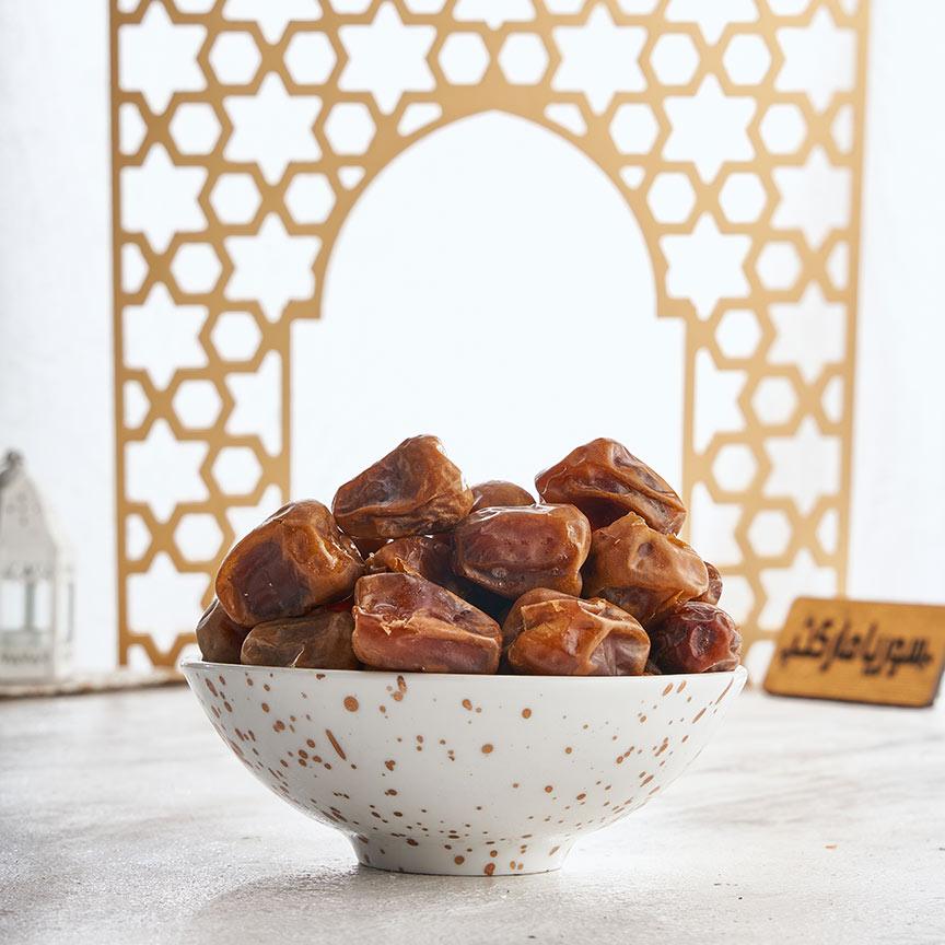 Sugary fresh dates