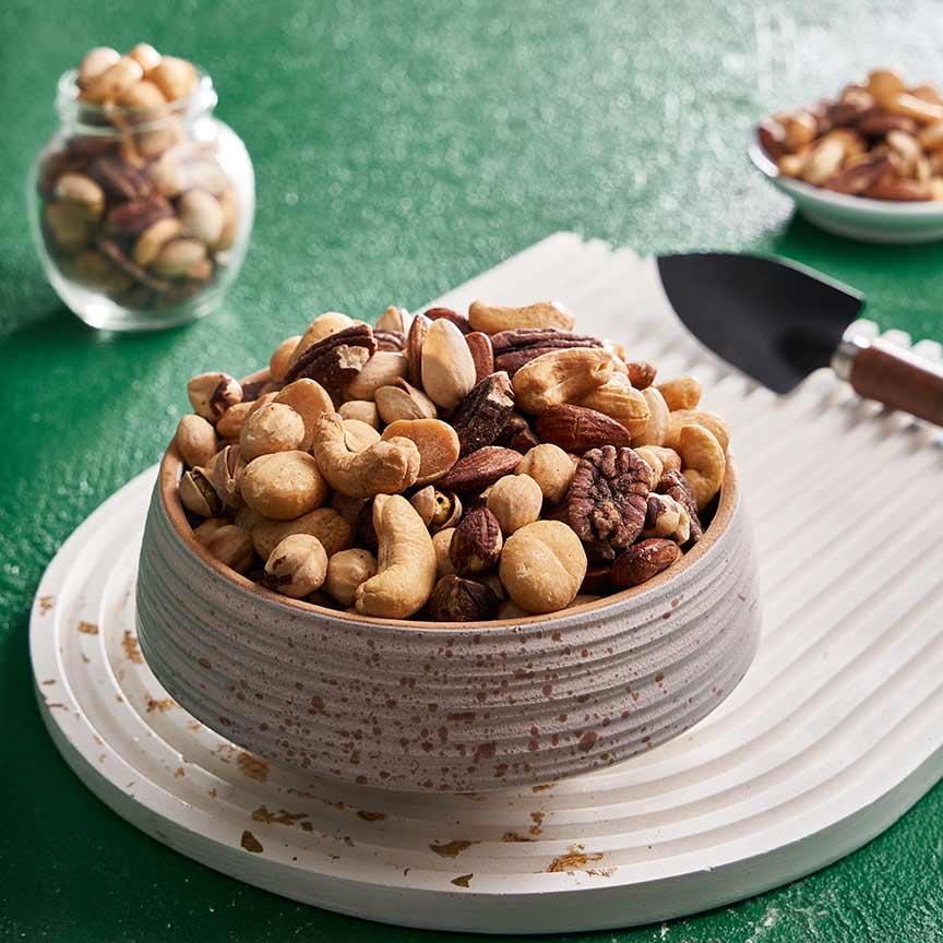 Extra mixed nuts