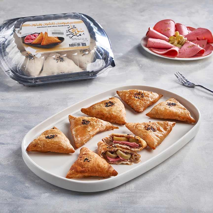 Luncheon meat and olives samosa