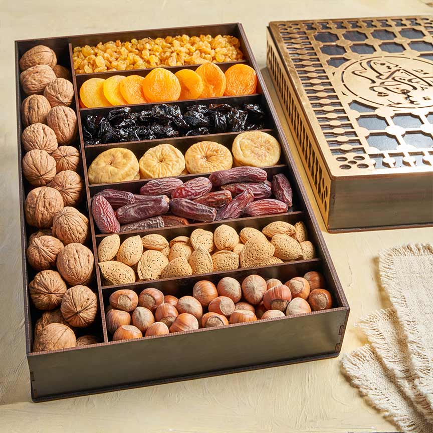 Box of 4 dried fruits 1.100 g