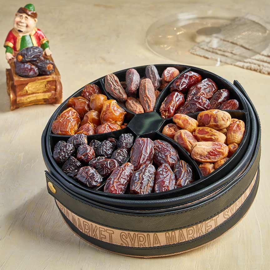 Box of dates 2 3 kg