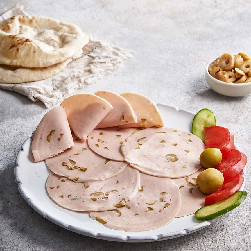 Chicken luncheon meat with olives 150 g
